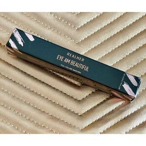 RealHer - NWT "Eye Am Beautiful" Long-Lasting Mascara in Blackest Black